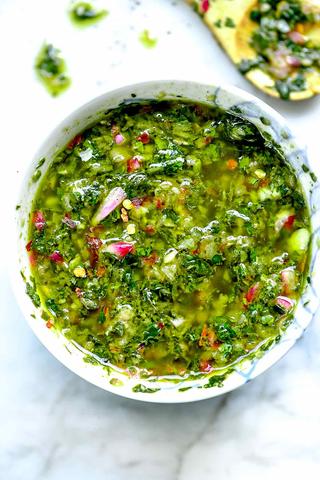 Discovering the Taste Profile of Chimichurri Sauce: Fresh, Herbaceous, and Tangy